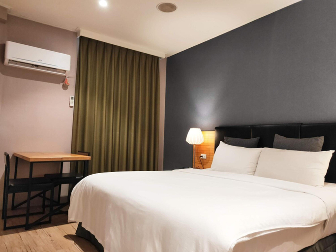 Bedroom 2, Roppongi Motel, Pingtung