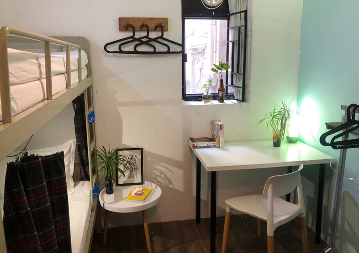 Dining Room 25