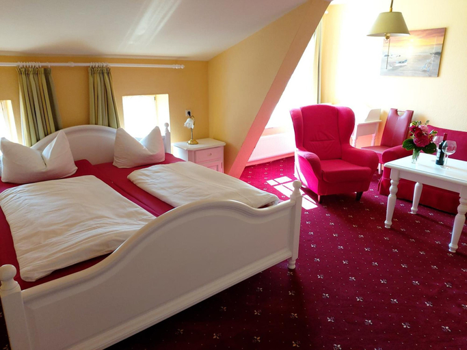 Bedroom 4, Hotel Der Muehlenhof, Dithmarschen