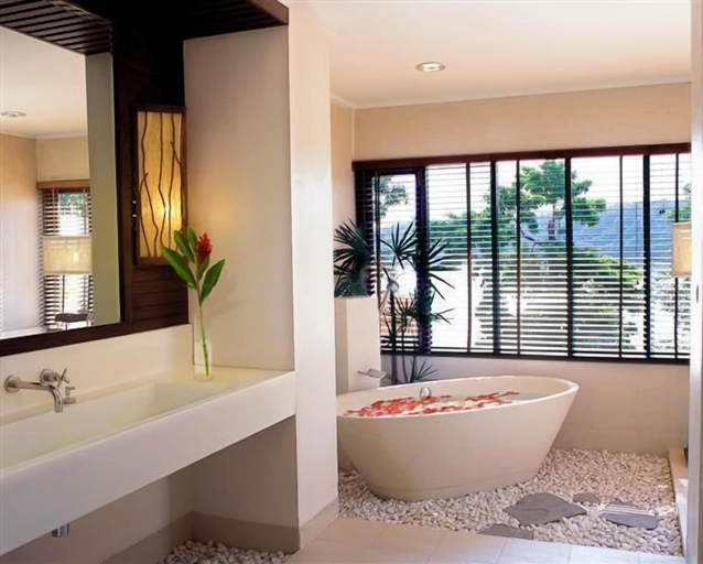Bathroom, Chandara Resort & Spa Phuket, Phuket Island