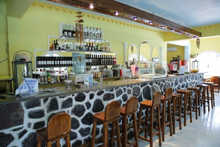 Food & Drinks 5, Perissa Hotel, South Aegean