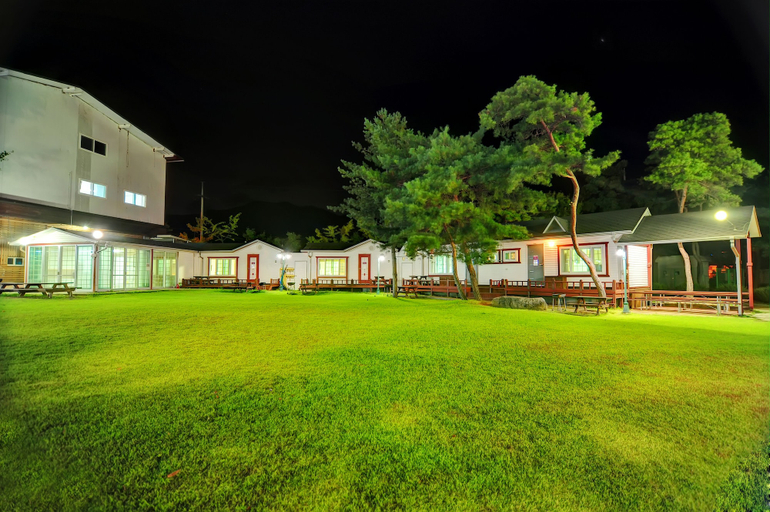 Exterior & Views 2, Sungbochon Youth Hostel - Hostel, Mungyeong
