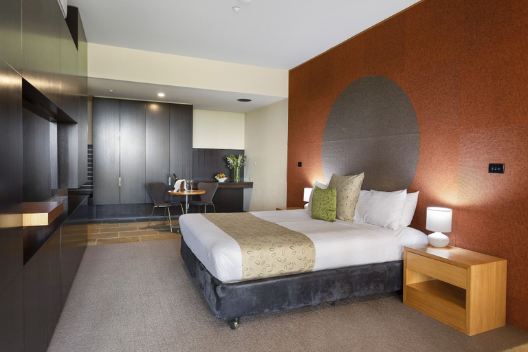 Bedroom 3, Peppers Moonah Links Resort, Melbourne