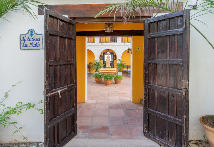 Exterior & Views 2, LA TARTANA HOTEL BOUTIQUE, Granada