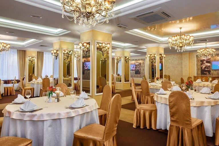 Food & Drinks 4, Volna Hotel, Nizhniy Novgorod gorsovet