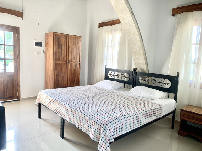 Bedroom 3, Villa Lembos Hotel