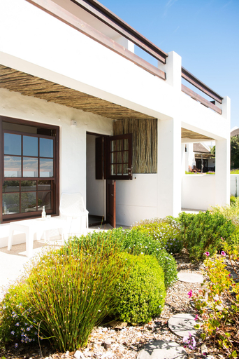 Exterior & Views 2, Gonana Guesthouse, West Coast