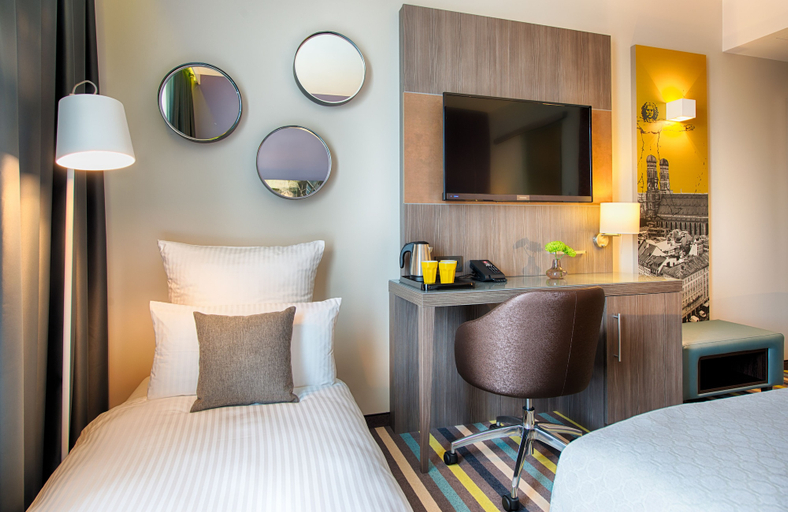 Bedroom 3, Leonardo Hotel Munich City East, München