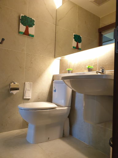 Bathroom 4, The Astra Luxury Suit condo, Muang Chiang Mai