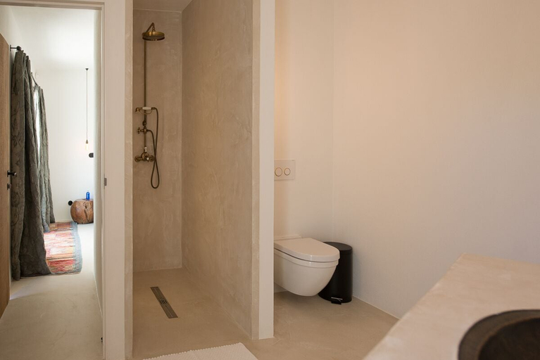 Bathroom 4, Villa Odiya, Baleares
