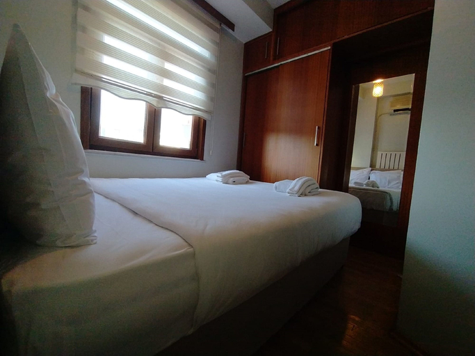 Bedroom 2, Omar Sultan Park Suites, Beyoğlu