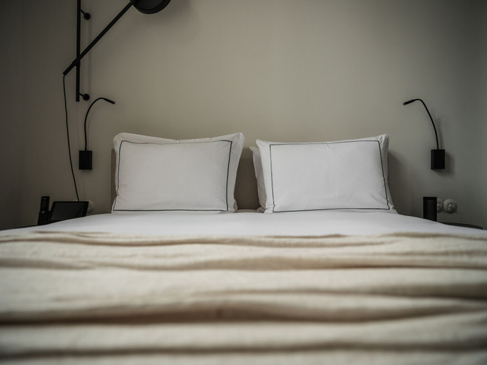 Bedroom 4, august, Antwerpen