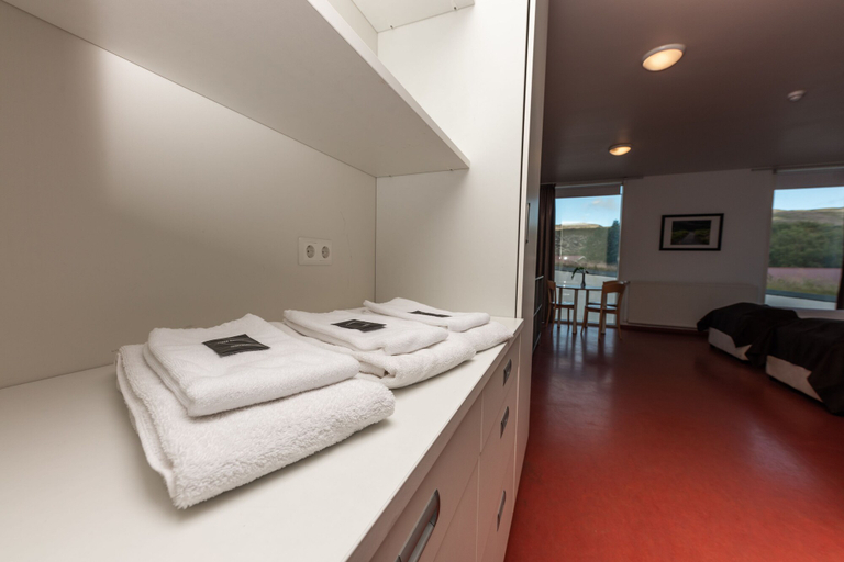Bedroom 3, Hotel Bifrost, Borgarbyggð