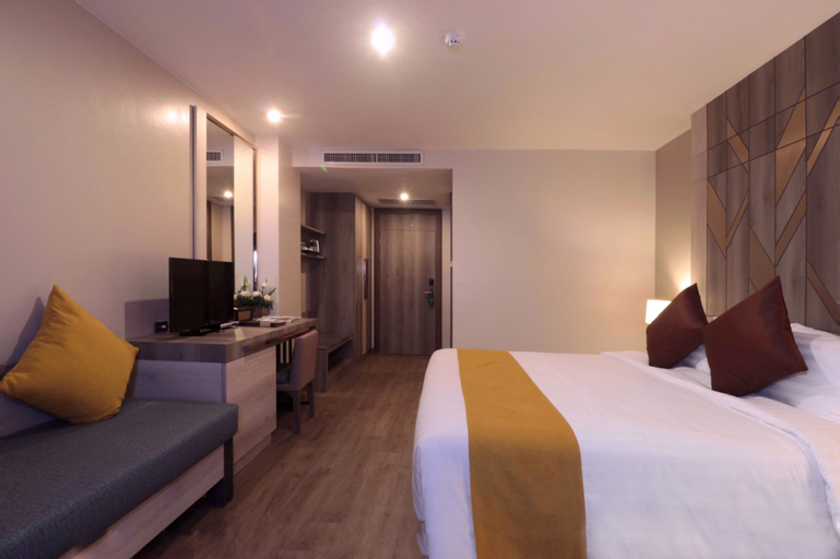 Bedroom 6