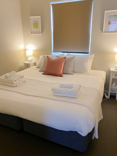 Bedroom 2, Angaston Mews Apartments, Barossa  - Angaston