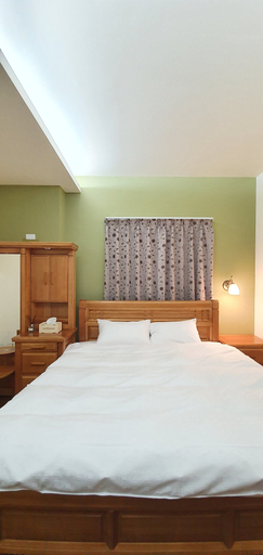 Bedroom 2, On One Side, Nantou