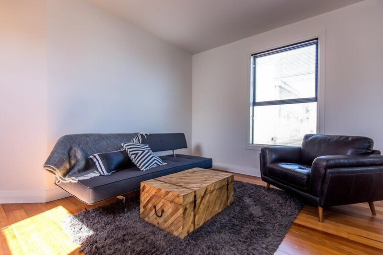 Others 5, Provincial Apartment 3, Nelson