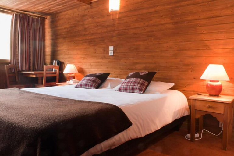Bedroom 2, Les Crêtes Blanches, Savoie
