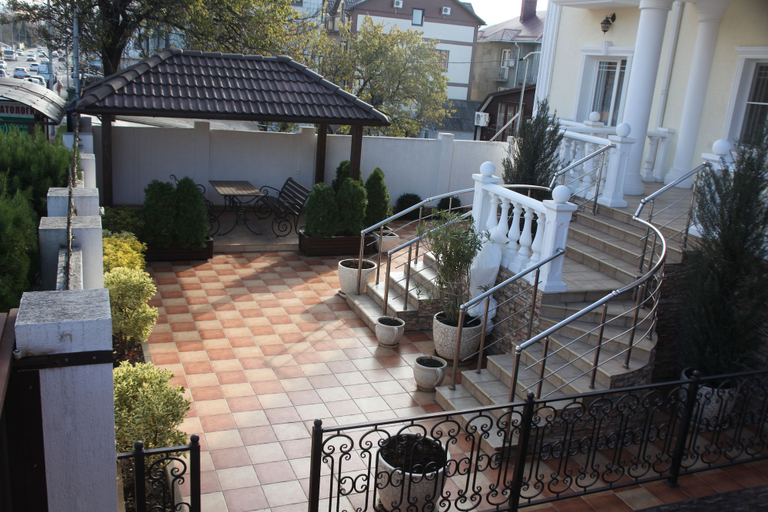Others 4, Strass Hotel, Gelendzhik gorsovet