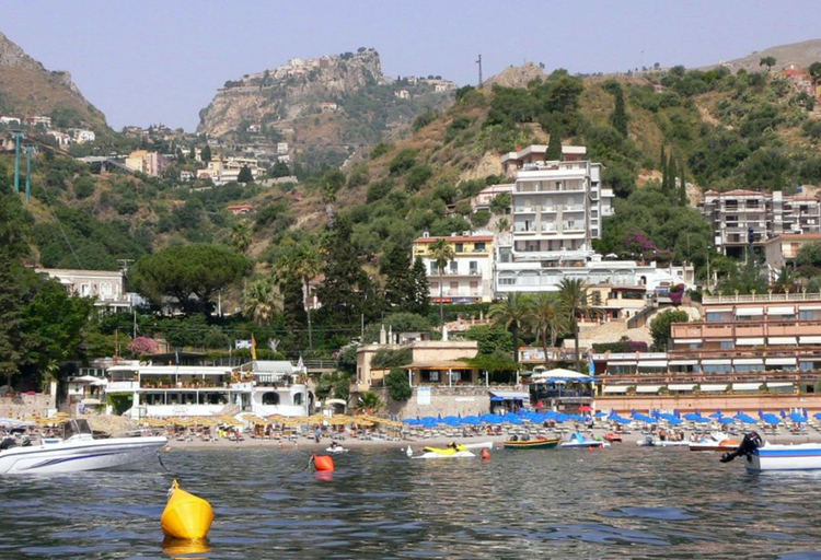 Exterior & Views 2, Villa Arianna, Messina