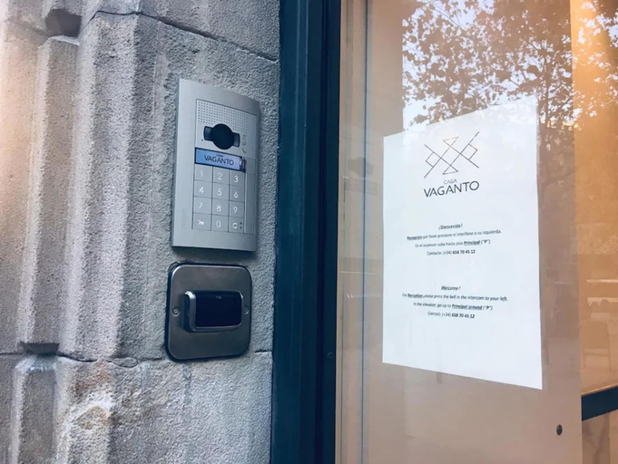 Others 5, Casa Vaganto, Barcelona