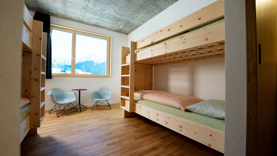 Bedroom 3, wellnessHostel3000, Surselva