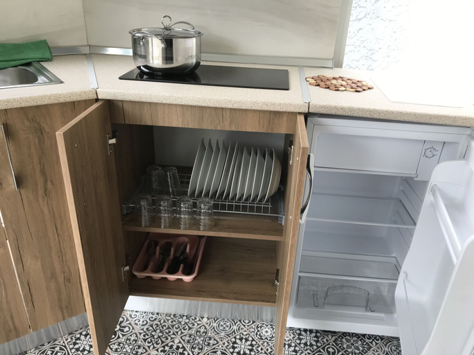 Others 4, Captivating 1-bed Apartment in Vlore, Vlorës