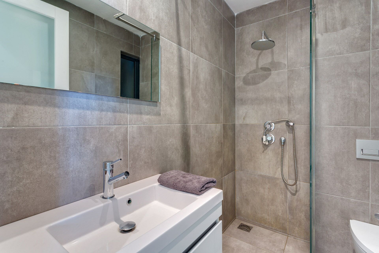 Bathroom, Cozy 1 BR Apartment in St Julians, Best Location