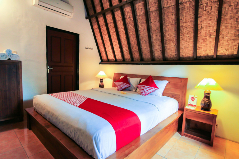 Bedroom 4, OYO 997 Ocean 2 Bungalows, Lombok