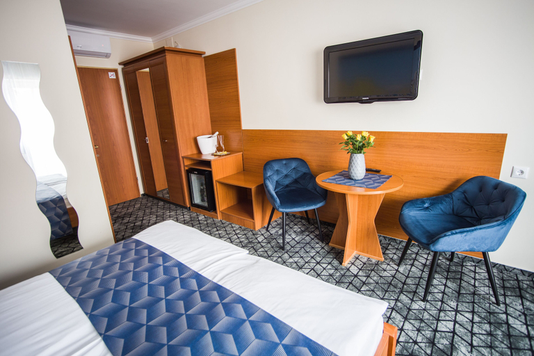 Bedroom 3, Viktória Hotel, Sárvár