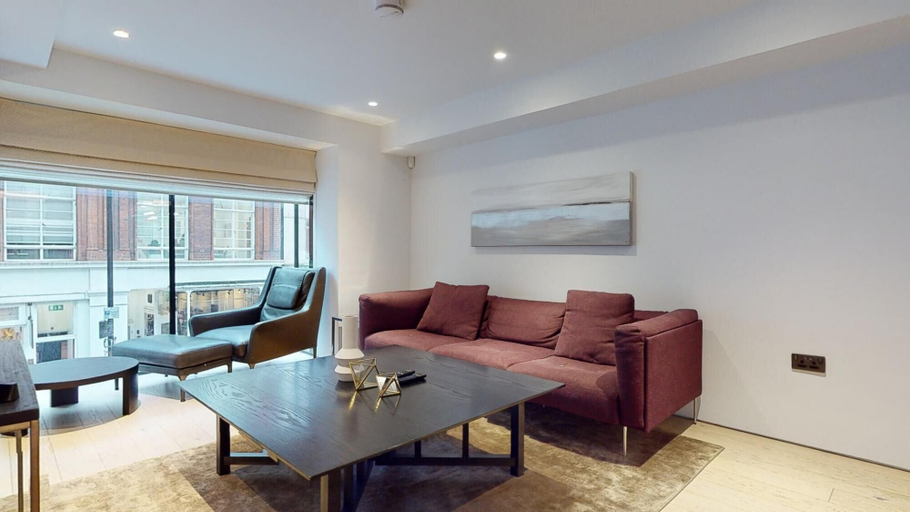 Others 4, Maddox Street - 2 bed, London