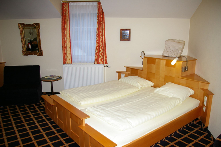 Bedroom 2, Gourmet & Relax Hotel De La Sure, Wiltz