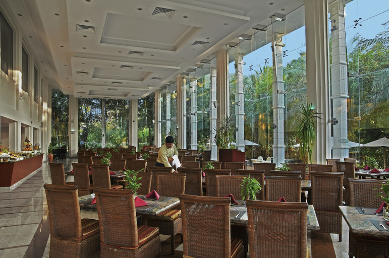 Food & Drinks 5, Al Nahda Resort & Spa, Barka