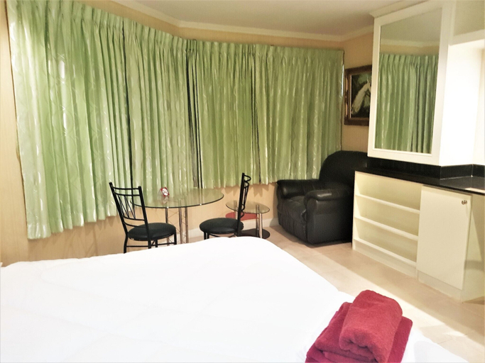Bedroom 3, Jomtien Thip Condotel - Sleeps 2 Beachside, Pattaya