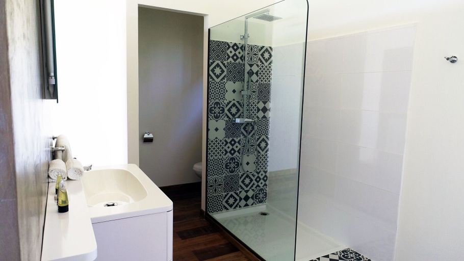 Bathroom 4, Villa F&B, Bocas del Toro