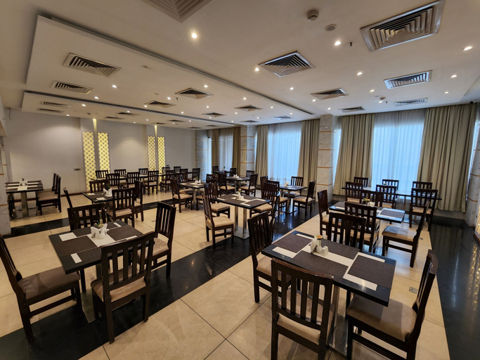 Food & Drinks 2, Hotel Preethi International, Mysore