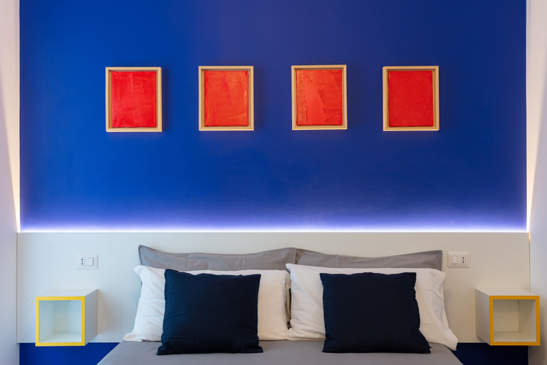 Bedroom 2, Nesea, Napoli