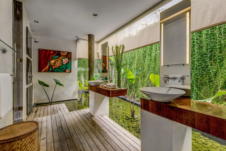 Bathroom 3, Villa Banyu, Badung
