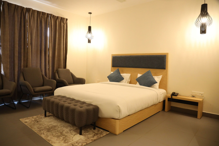Bedroom 3, First Inn Hotels, Chennai