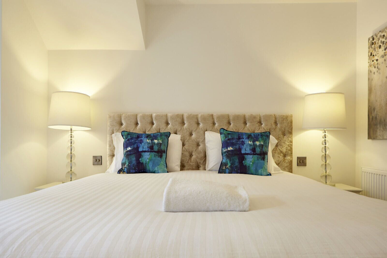 Bedroom 2, 11 Redcliffe Parade, Bristol