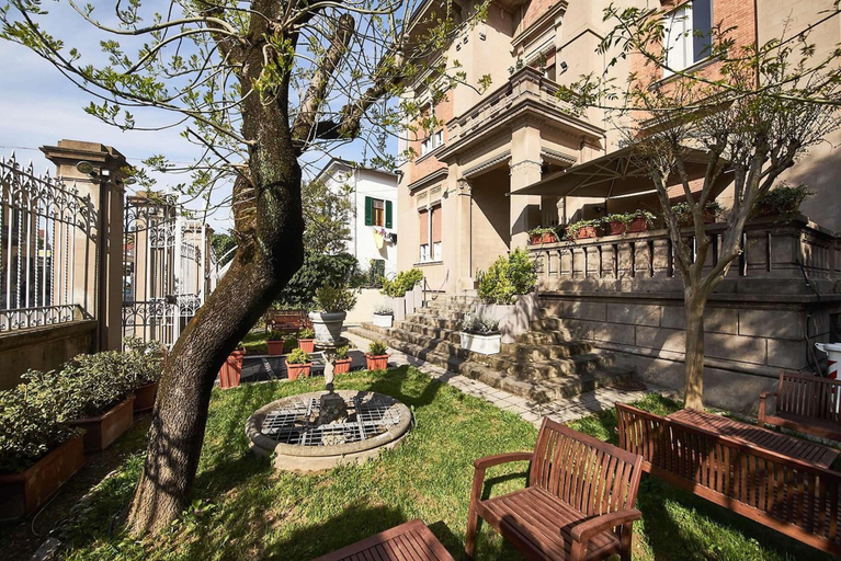 Exterior & Views 2, Villa Tower Inn, Pisa