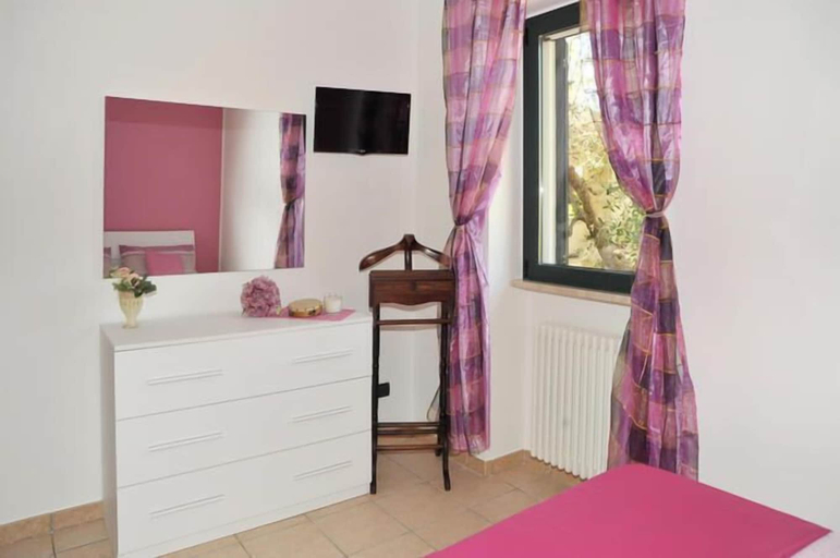 Bedroom 4, Vacanze al Minci, Lecce