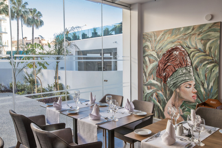 Food & Drinks 4, The Blue Ivy Hotel and Suites