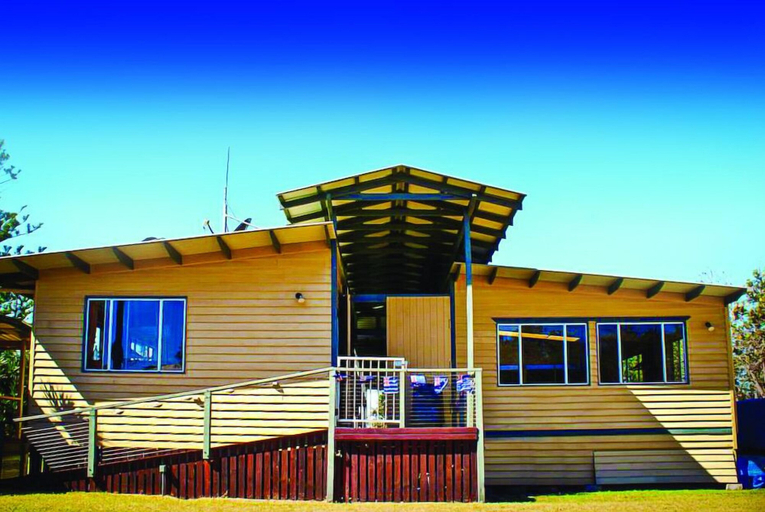 Exterior & Views 2, The Eco Beachcamp Retreat, Maryborough