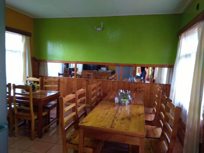 Food & Drinks 4, Too Guest House, Keiyo North