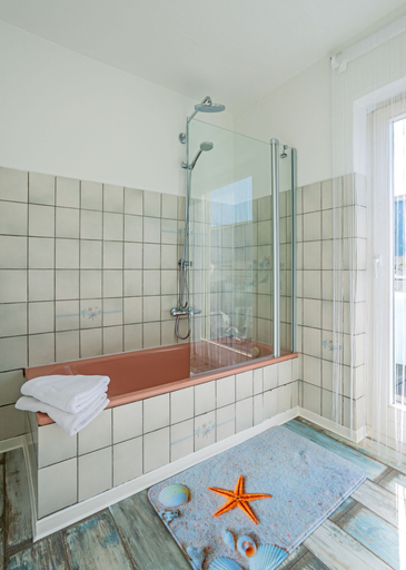 Bathroom 5, Park Hotel, Trier-Saarburg