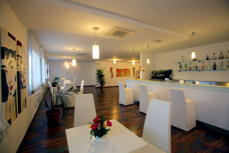 Food & Drinks 5, Scialì Hotel, Foggia