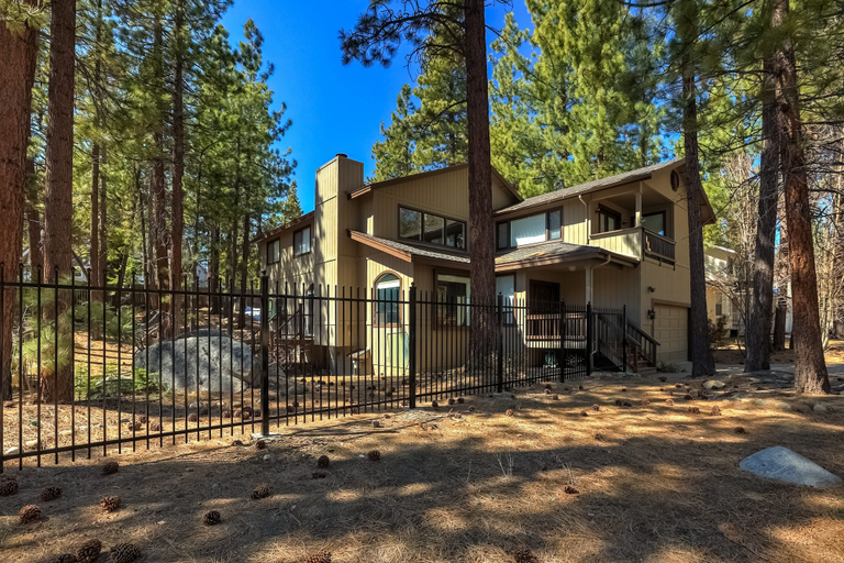Exterior & Views 2, Mystic Pine, Douglas