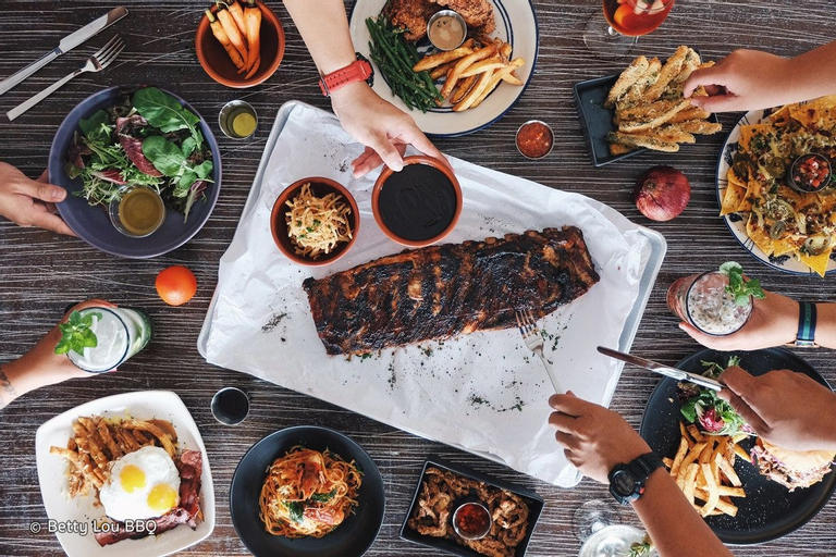 Food & Drinks, Villa Six Karang Kembar, Badung