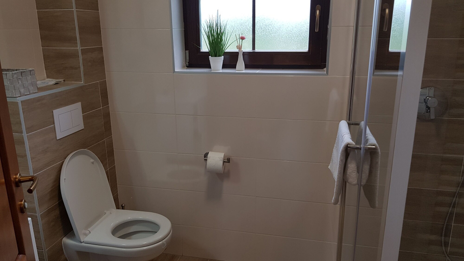 Bathroom 4, Plitvice Lakes Villa Mija, Plitvička Jezera